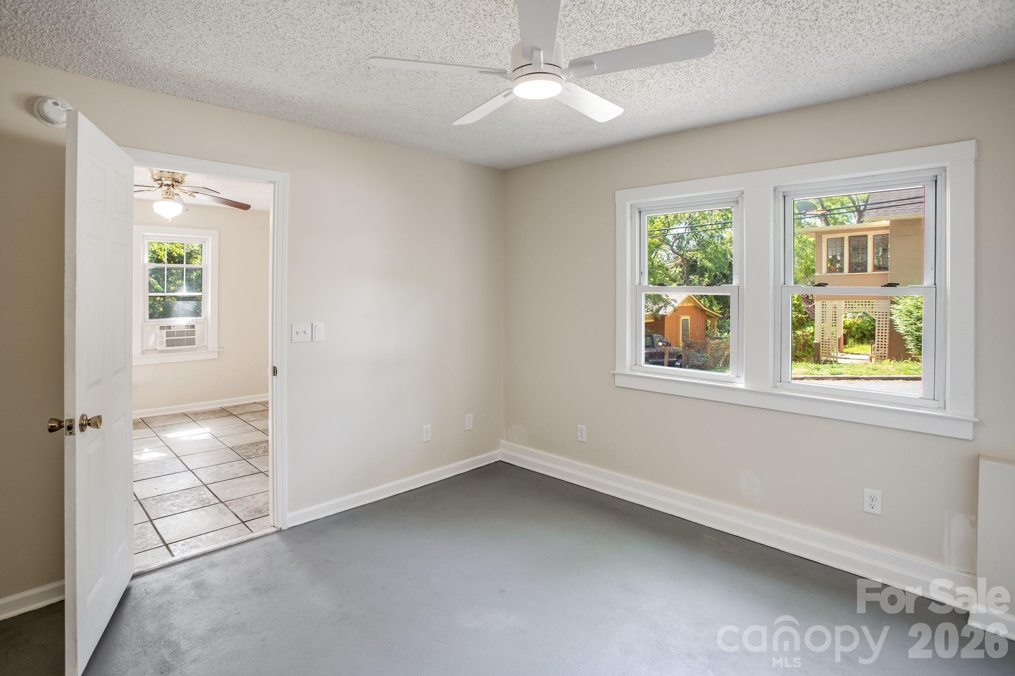 32 Swannanoa Avenue Asheville NC 28806