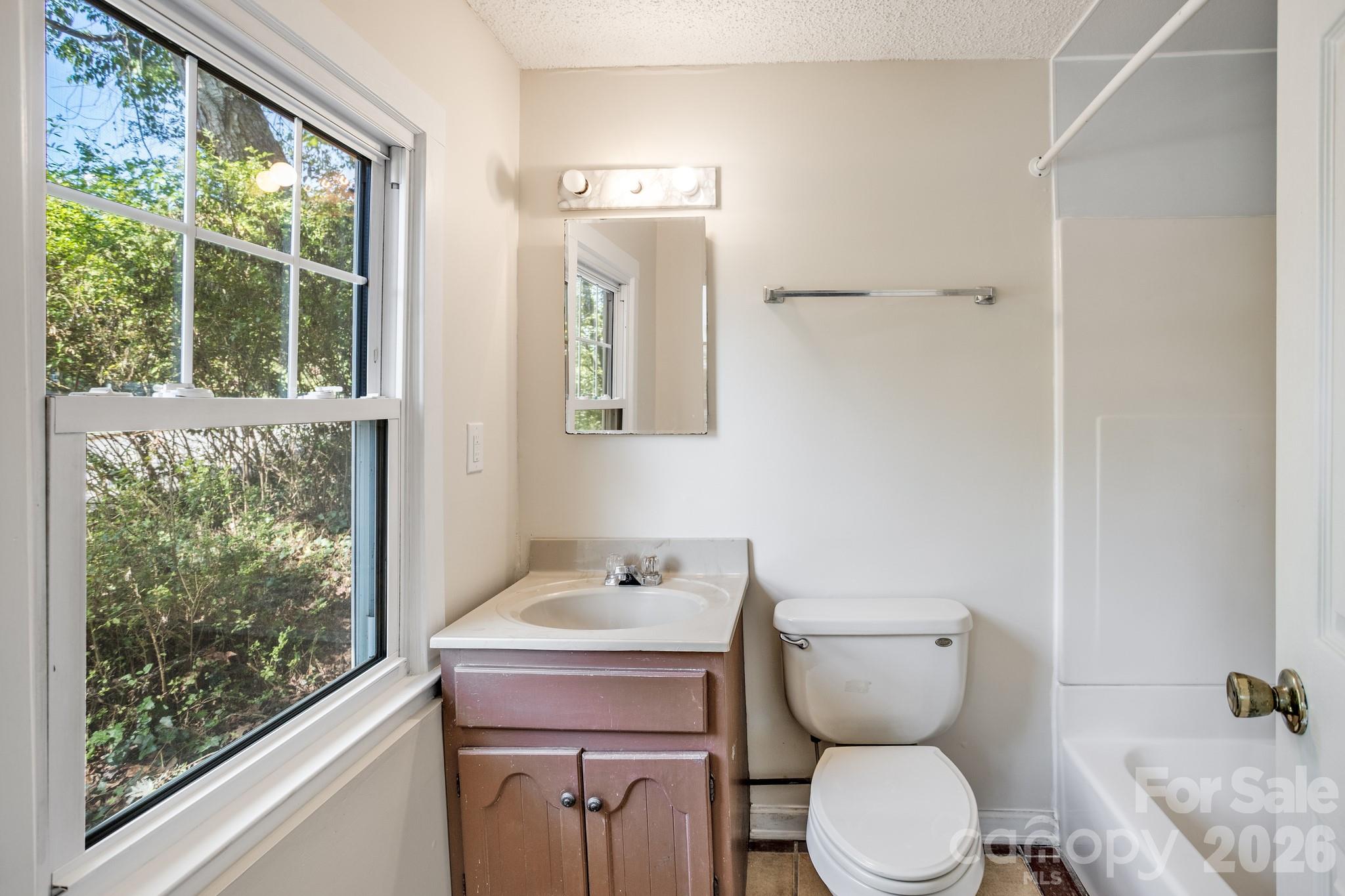 32 Swannanoa Avenue Asheville NC 28806