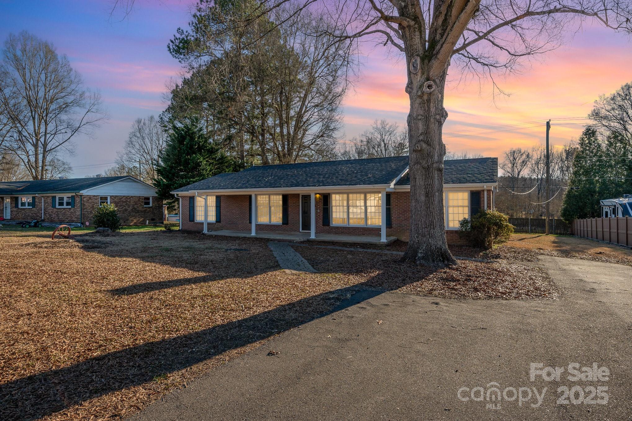 2617 Fairgreen Drive Gastonia NC 28056