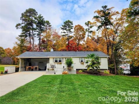 9542 Riviera Drive Sherrills Ford NC 28673