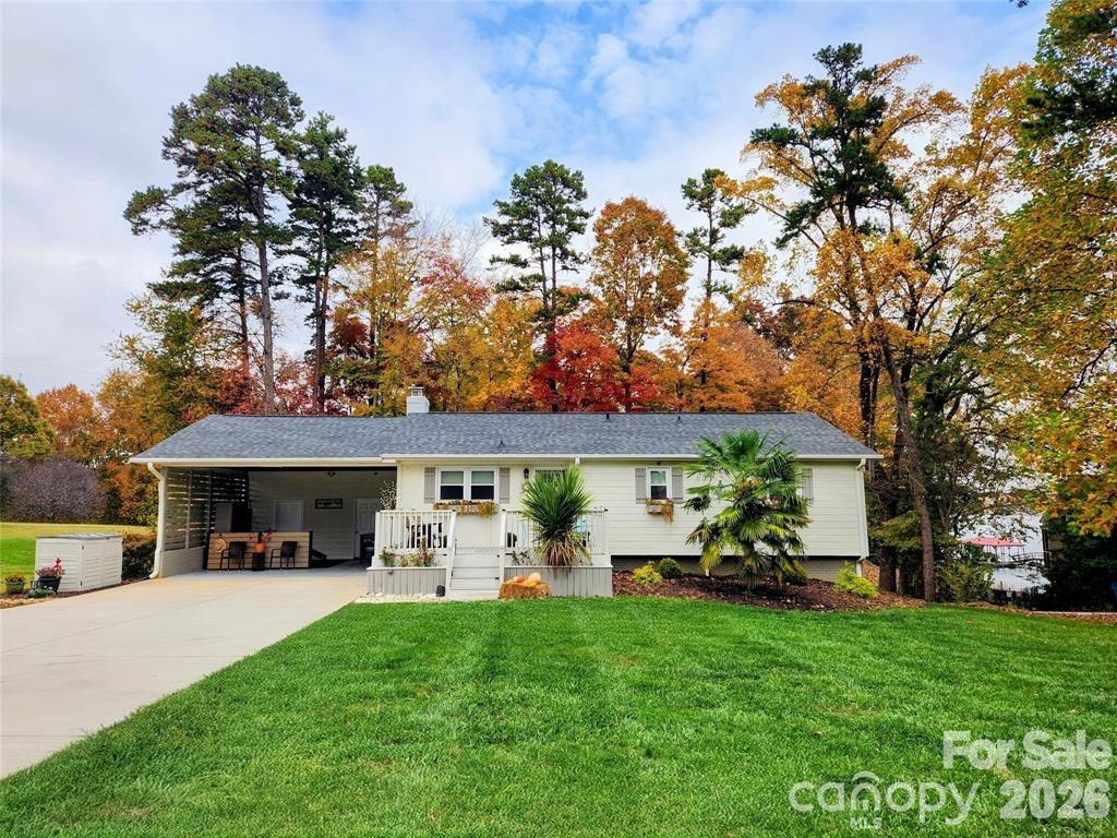 9542 Riviera Drive Sherrills Ford NC 28673