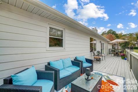 9542 Riviera Drive Sherrills Ford NC 28673