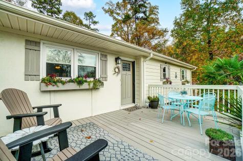 9542 Riviera Drive Sherrills Ford NC 28673