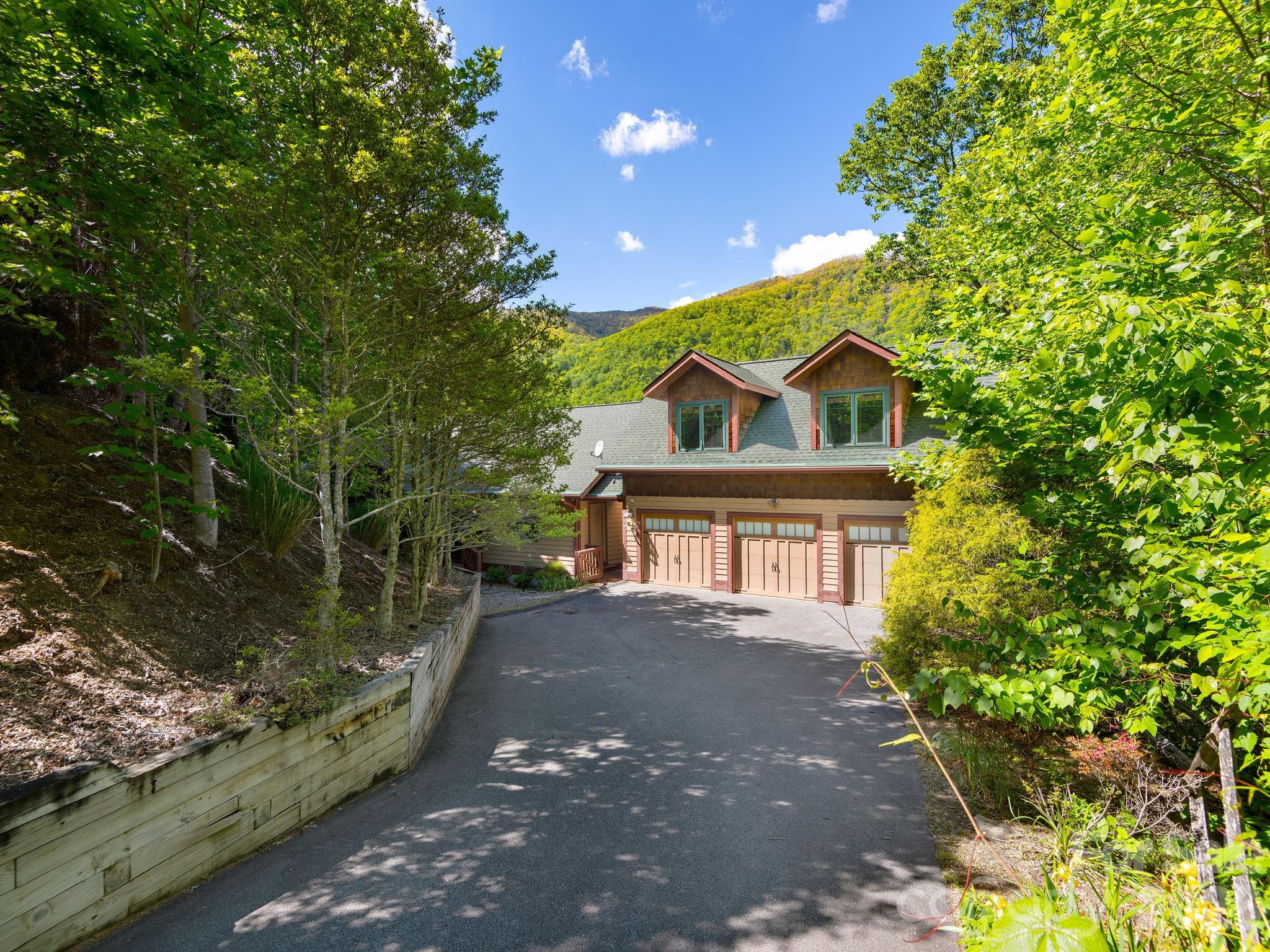39 Great Aspen Way Black Mountain NC 28711