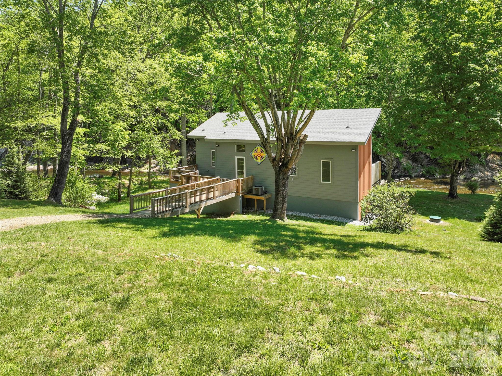 8061 State Hwy 80 S Burnsville NC 28714