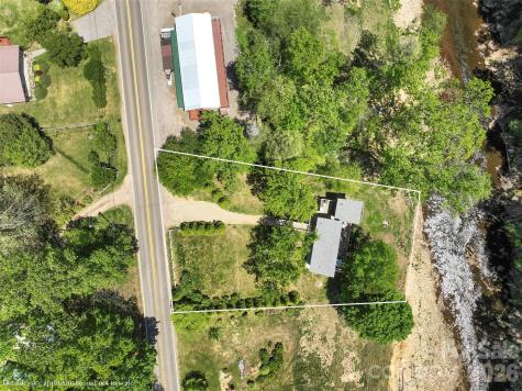 8061 State Hwy 80 S Burnsville NC 28714