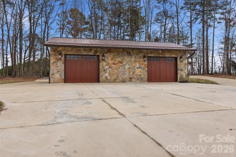 2255 Mount Olive Church Road Newton NC 28658