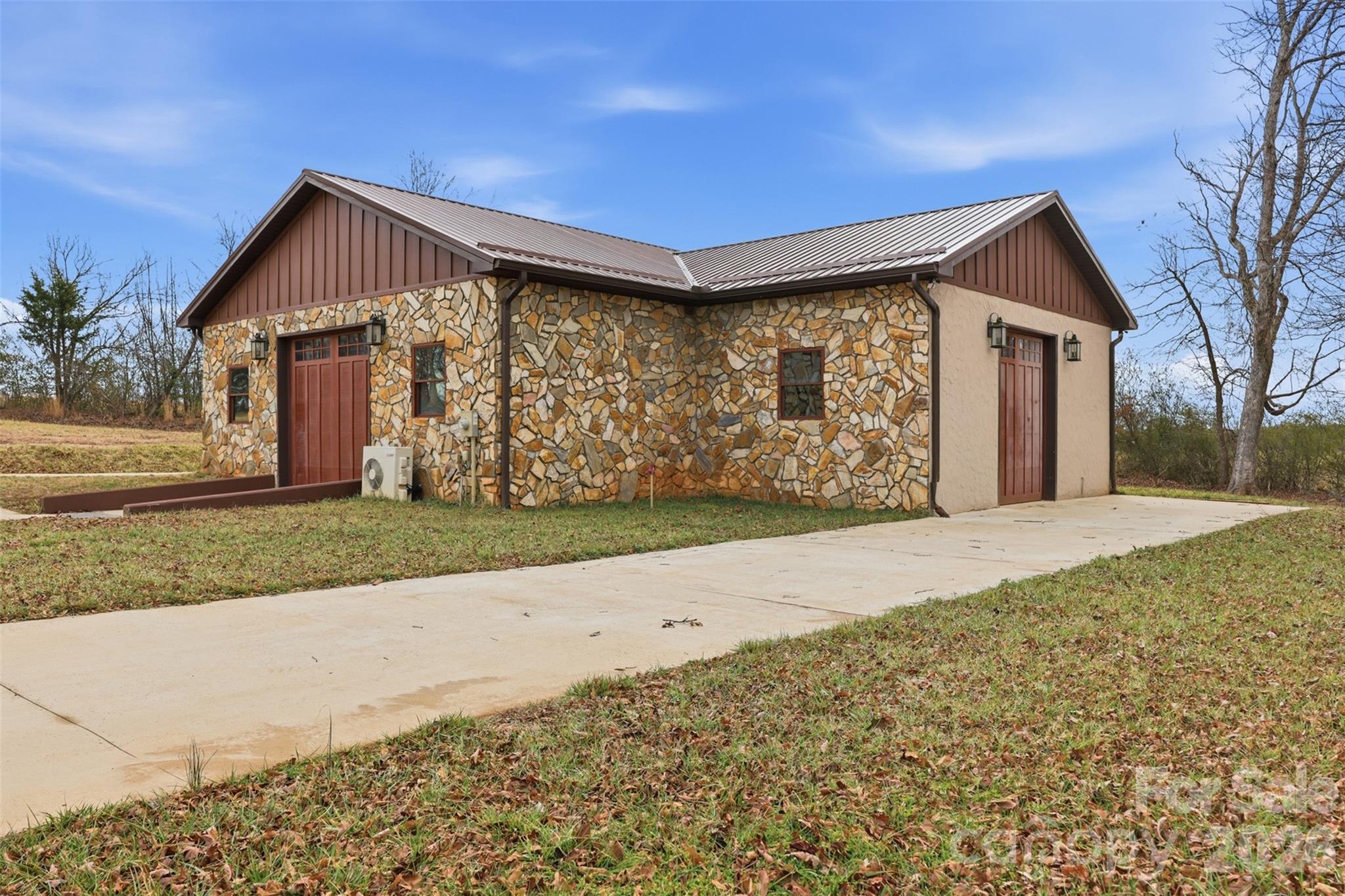 2255 Mount Olive Church Road Newton NC 28658