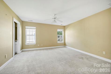 4979 Glen Cove Drive Southport NC 28461