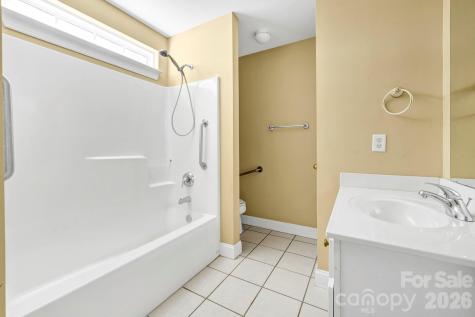 4979 Glen Cove Drive Southport NC 28461