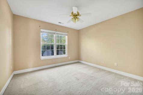 4979 Glen Cove Drive Southport NC 28461