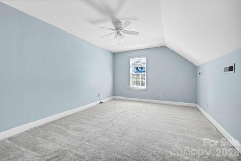 4979 Glen Cove Drive Southport NC 28461