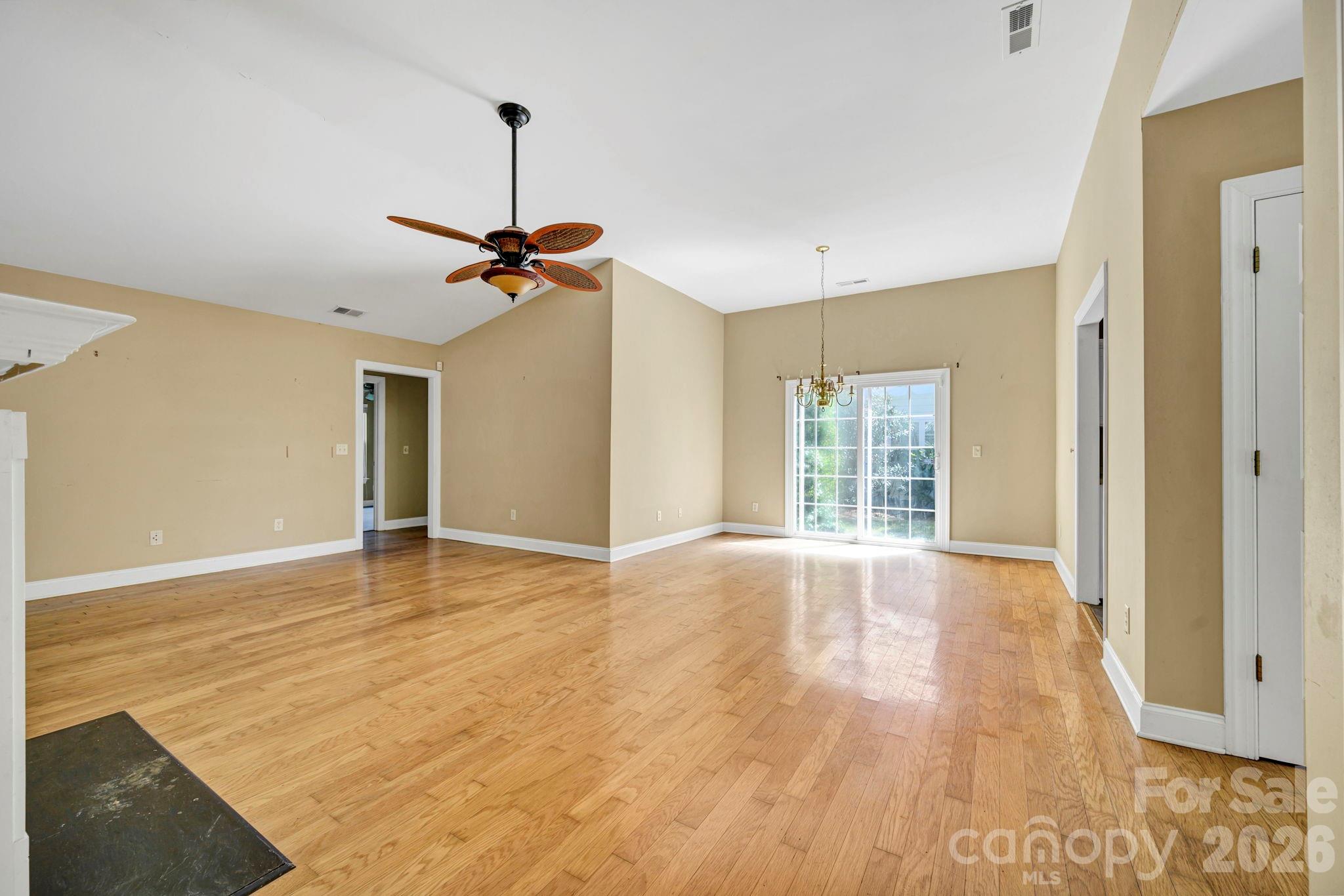 4979 Glen Cove Drive Southport NC 28461