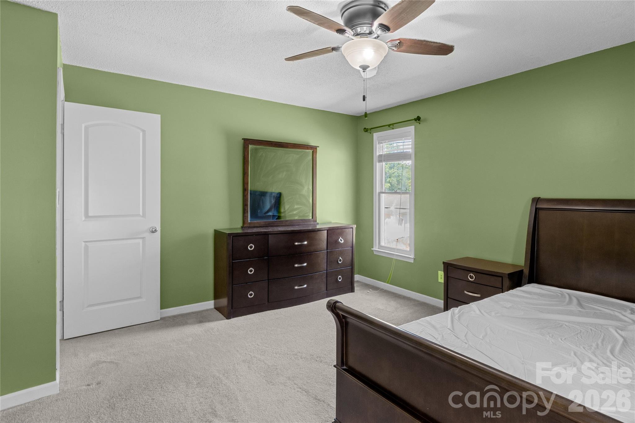 4062 Yarbrough Avenue Winston Salem NC 27106