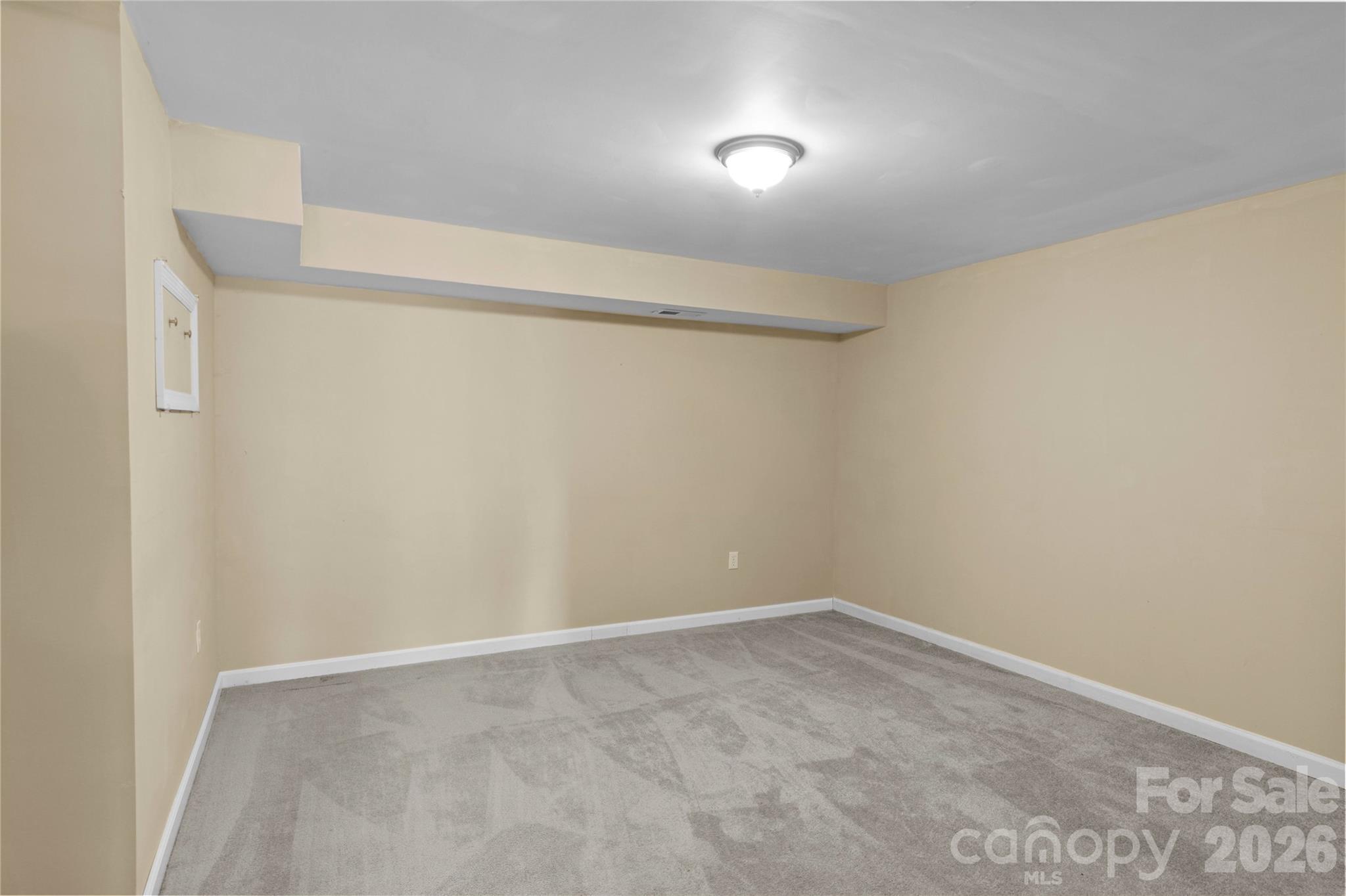 4062 Yarbrough Avenue Winston Salem NC 27106