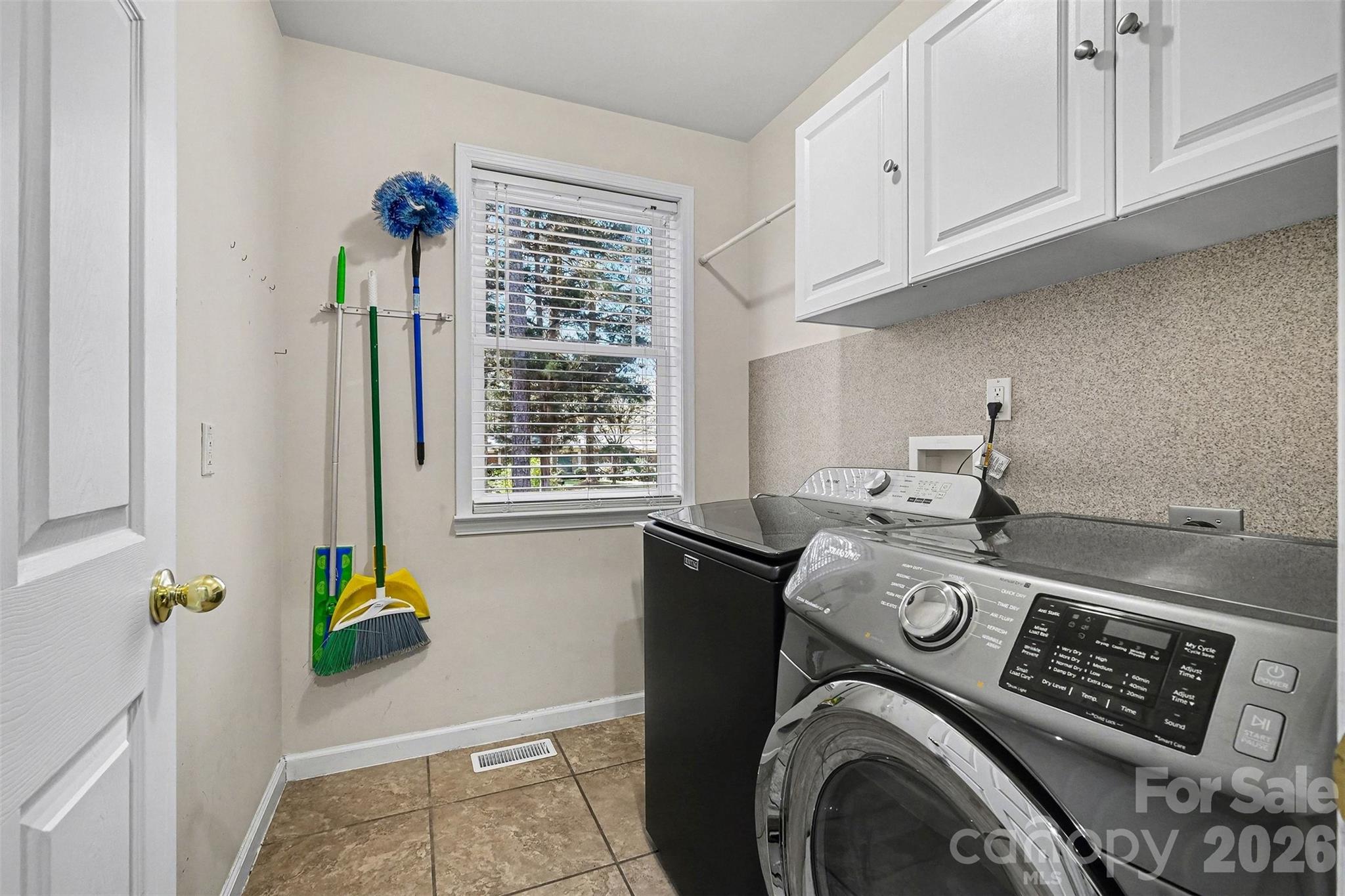 1156 Nixon Heights Lane Denver NC 28037