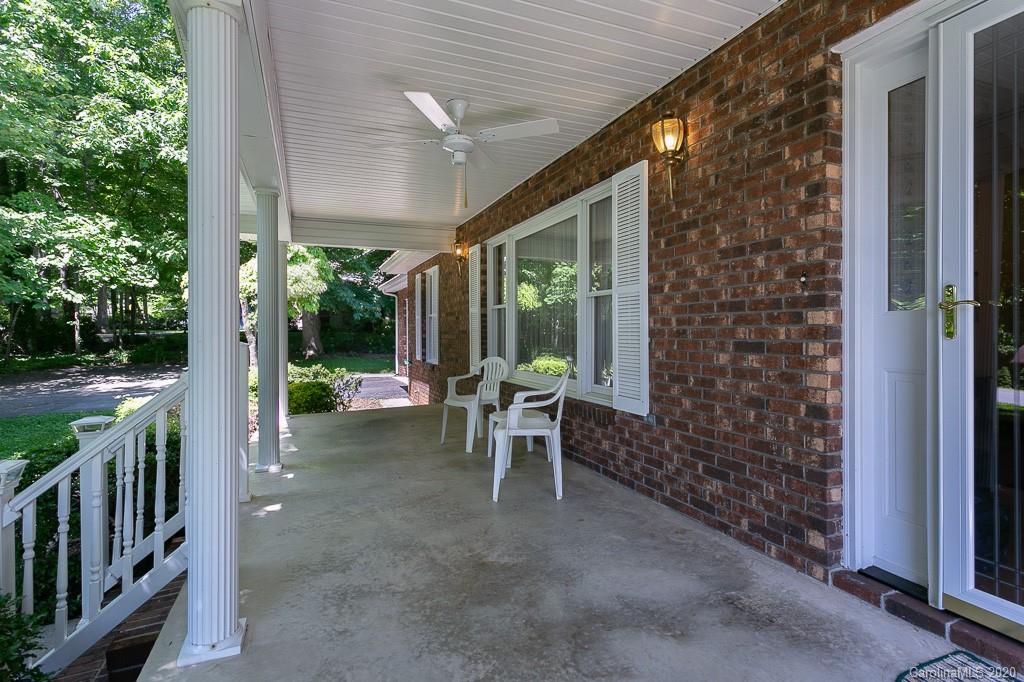 54 Morgan Branch Estate Candler NC 28715