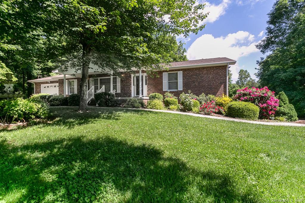54 Morgan Branch Estate Candler NC 28715
