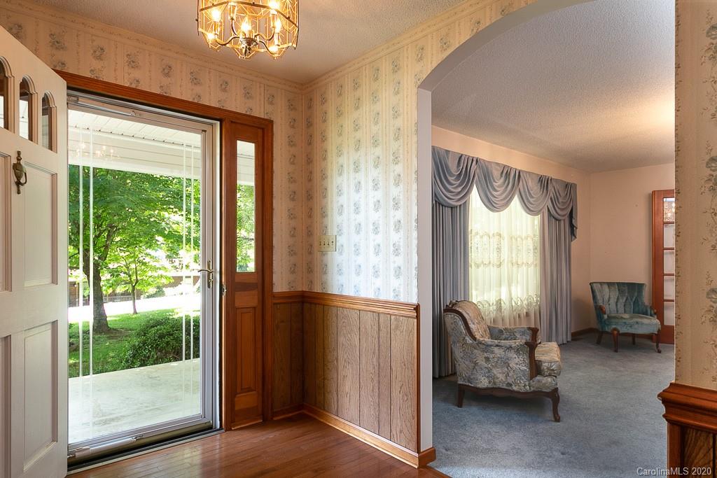 54 Morgan Branch Estate Candler NC 28715