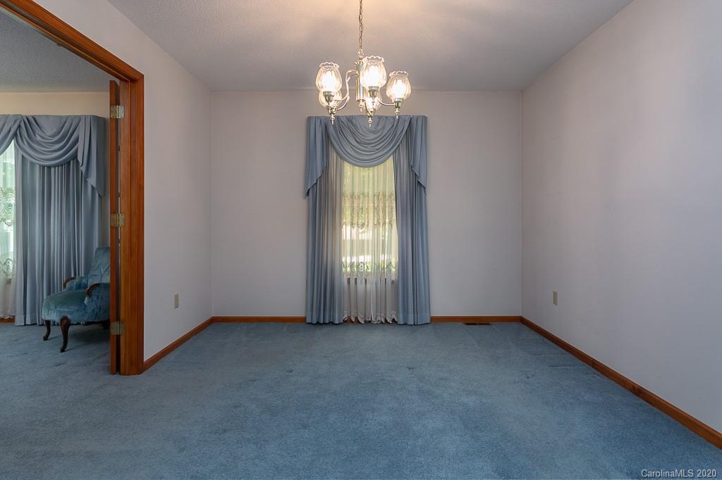 54 Morgan Branch Estate Candler NC 28715