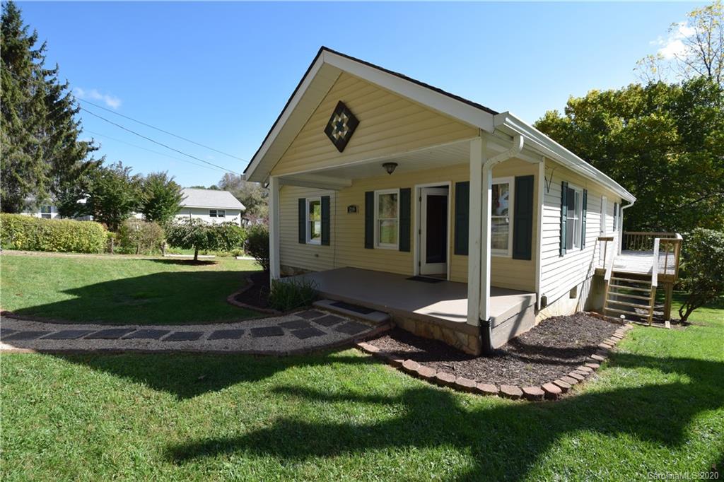 219 Pensacola Road Burnsville NC 28714