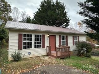 39 Vine Street Woodfin NC 28804