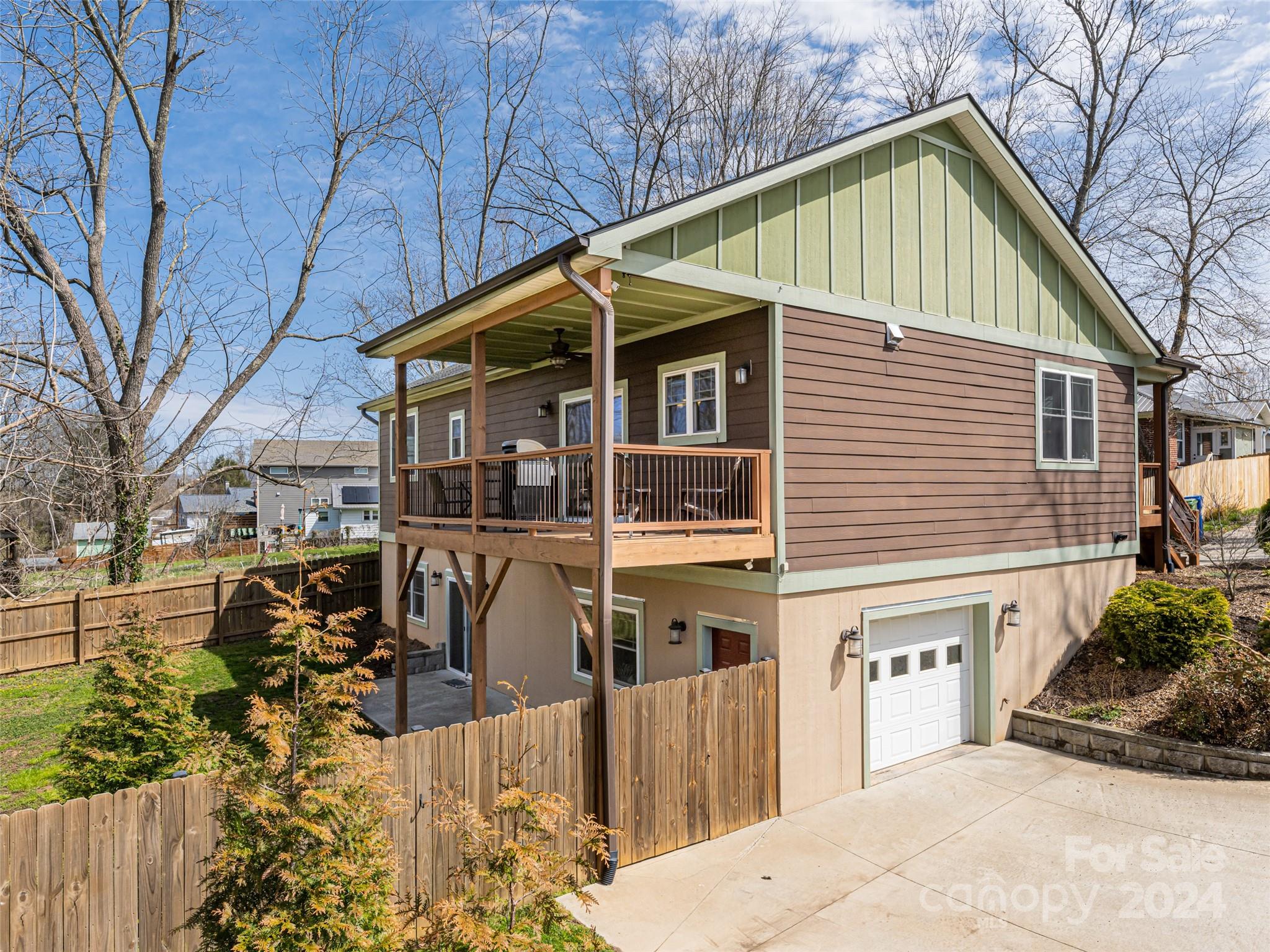 26 Mildred Avenue Asheville NC 28806