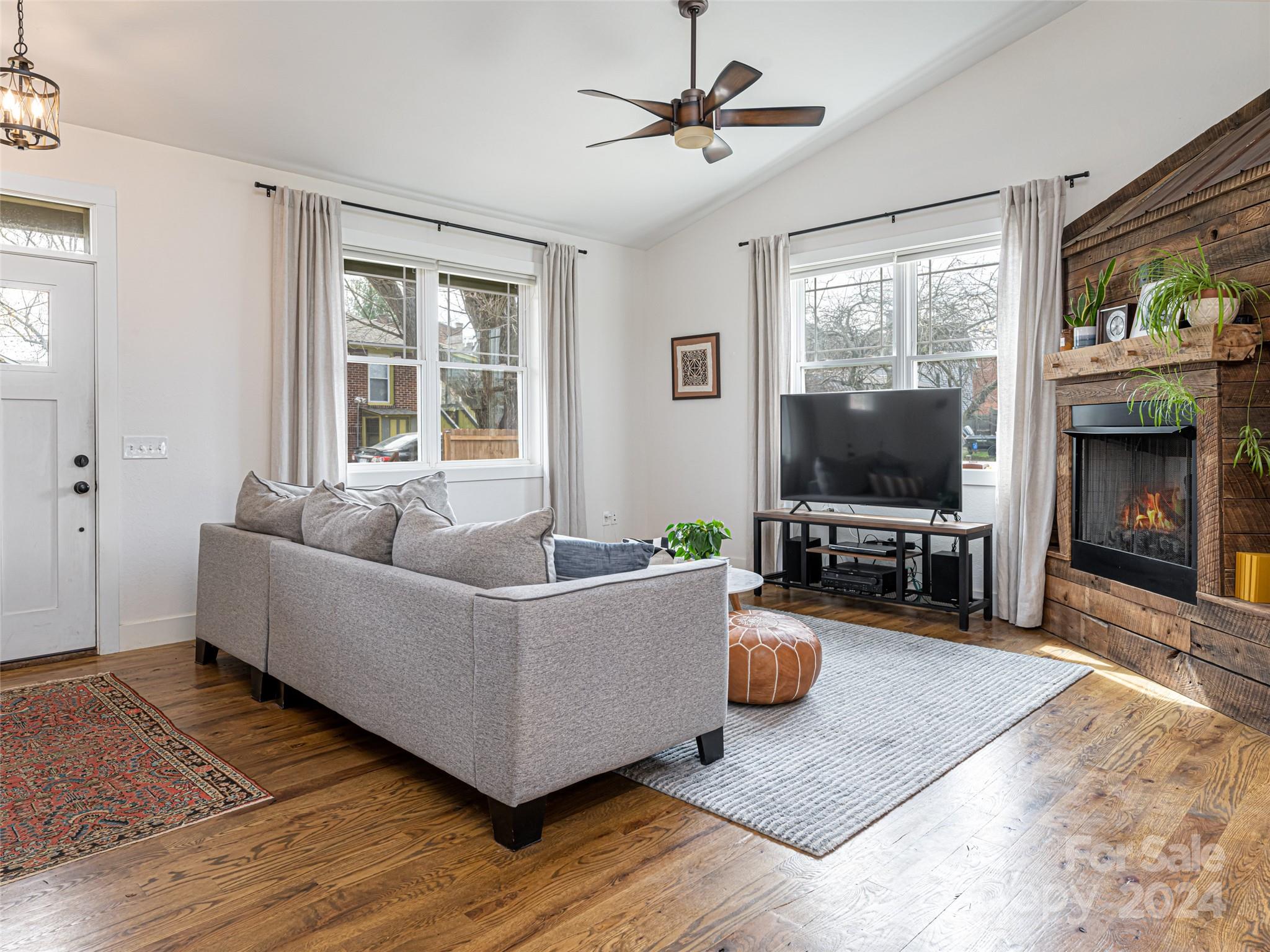 26 Mildred Avenue Asheville NC 28806