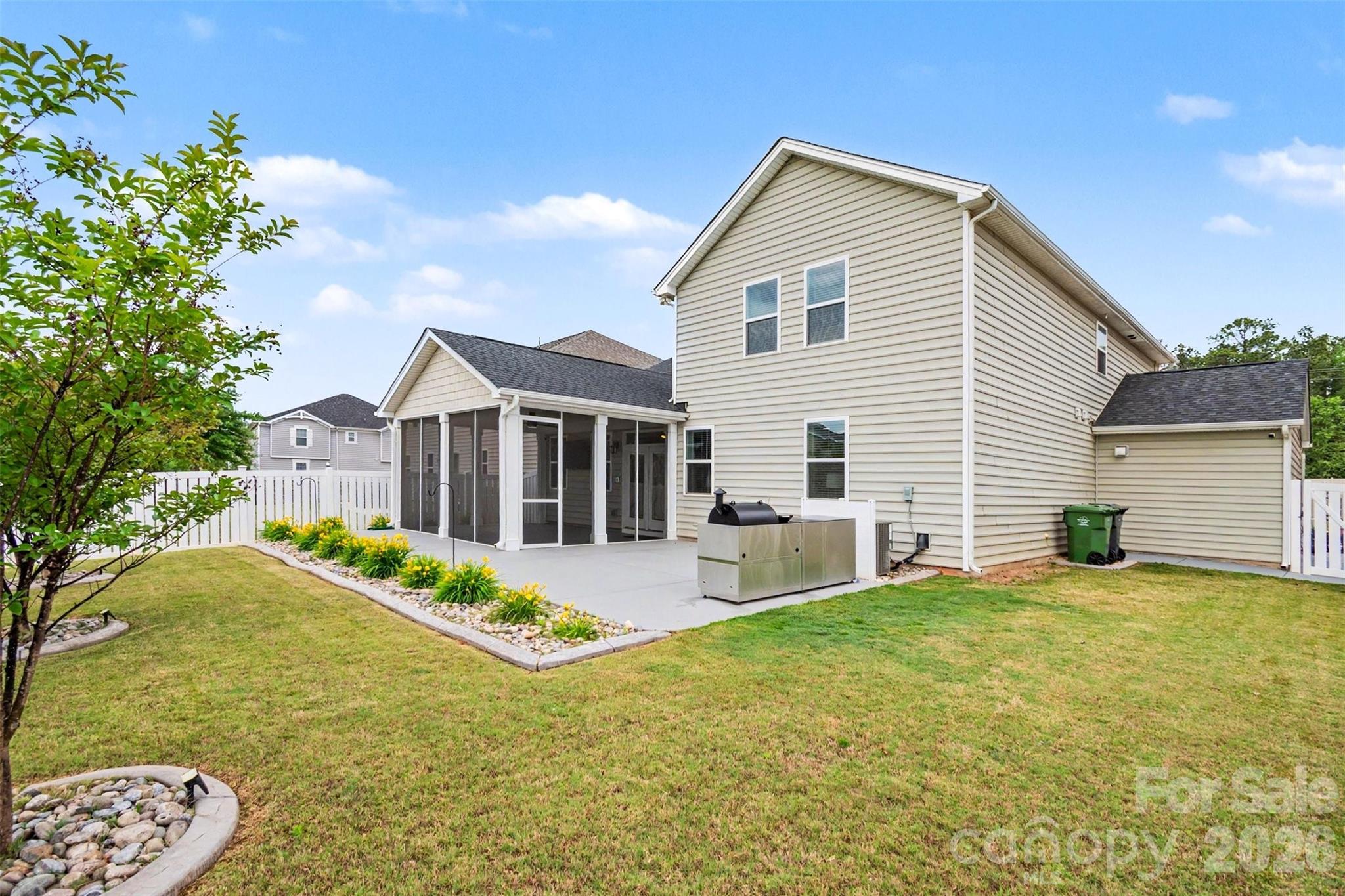 15210 Red Canoe Way Charlotte NC 28278