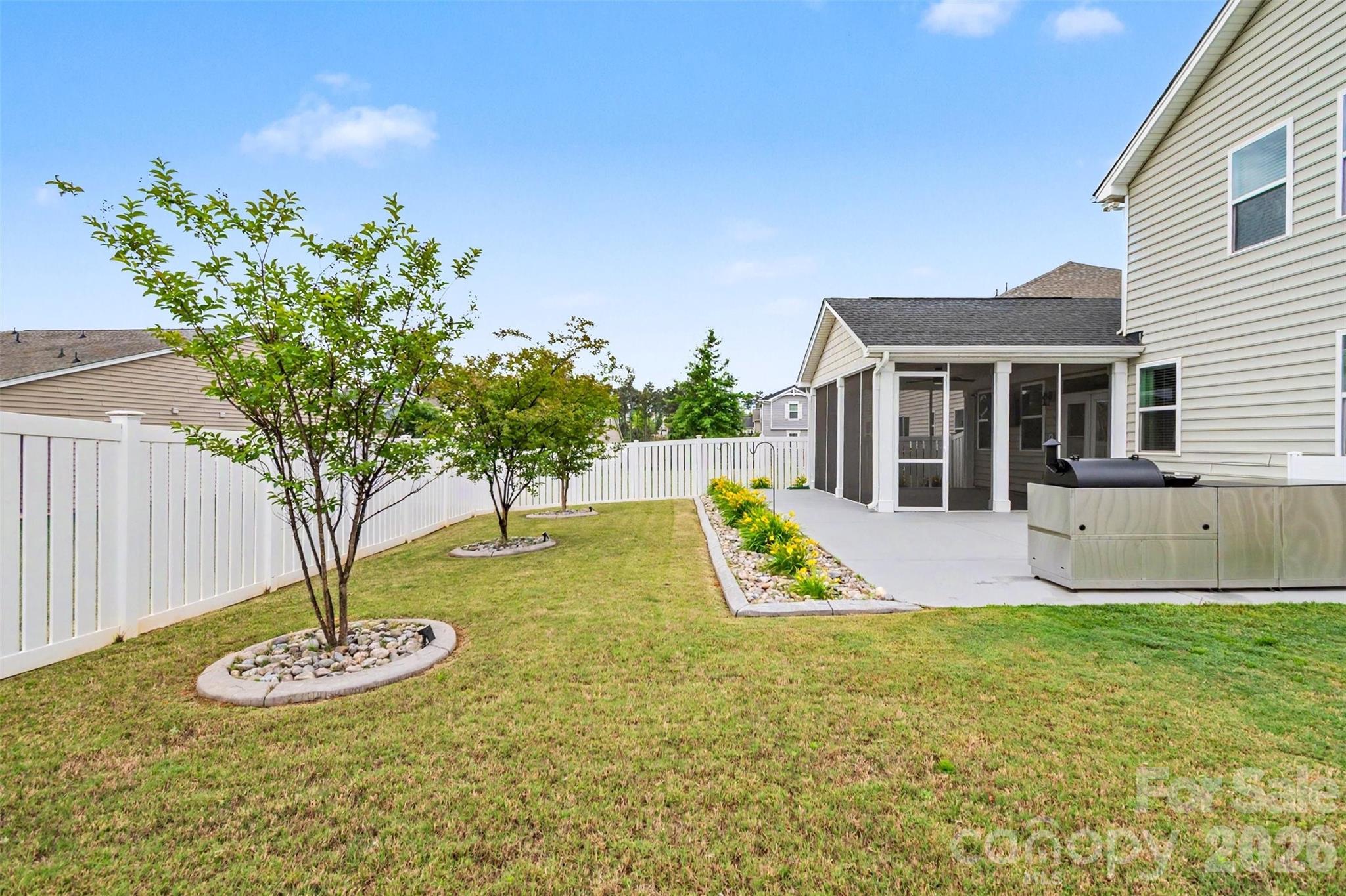 15210 Red Canoe Way Charlotte NC 28278
