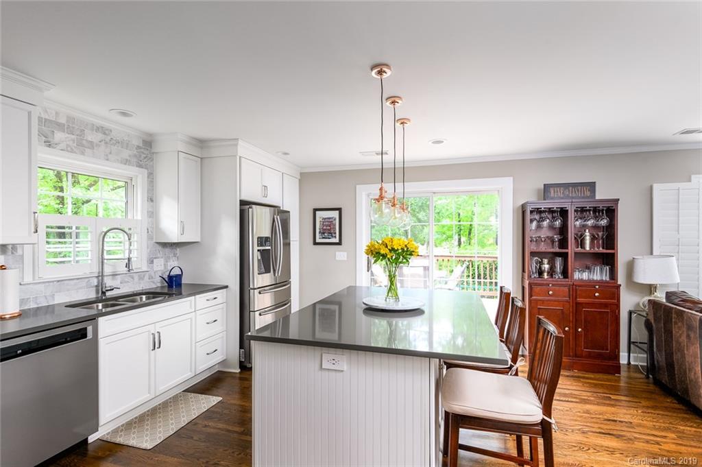 6016 Bismark Place Charlotte NC 28211