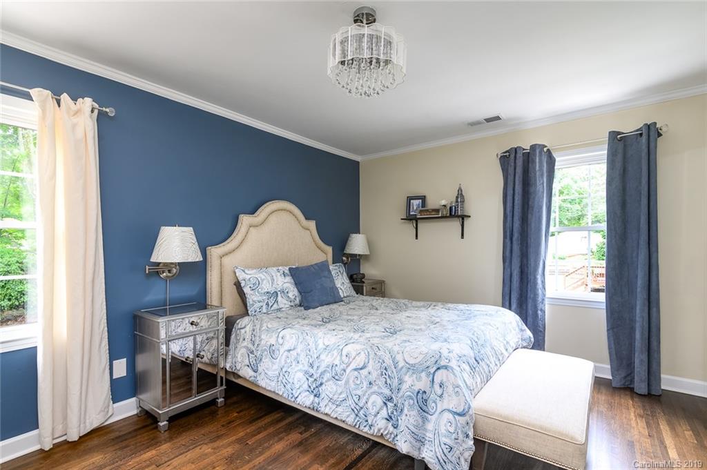 6016 Bismark Place Charlotte NC 28211