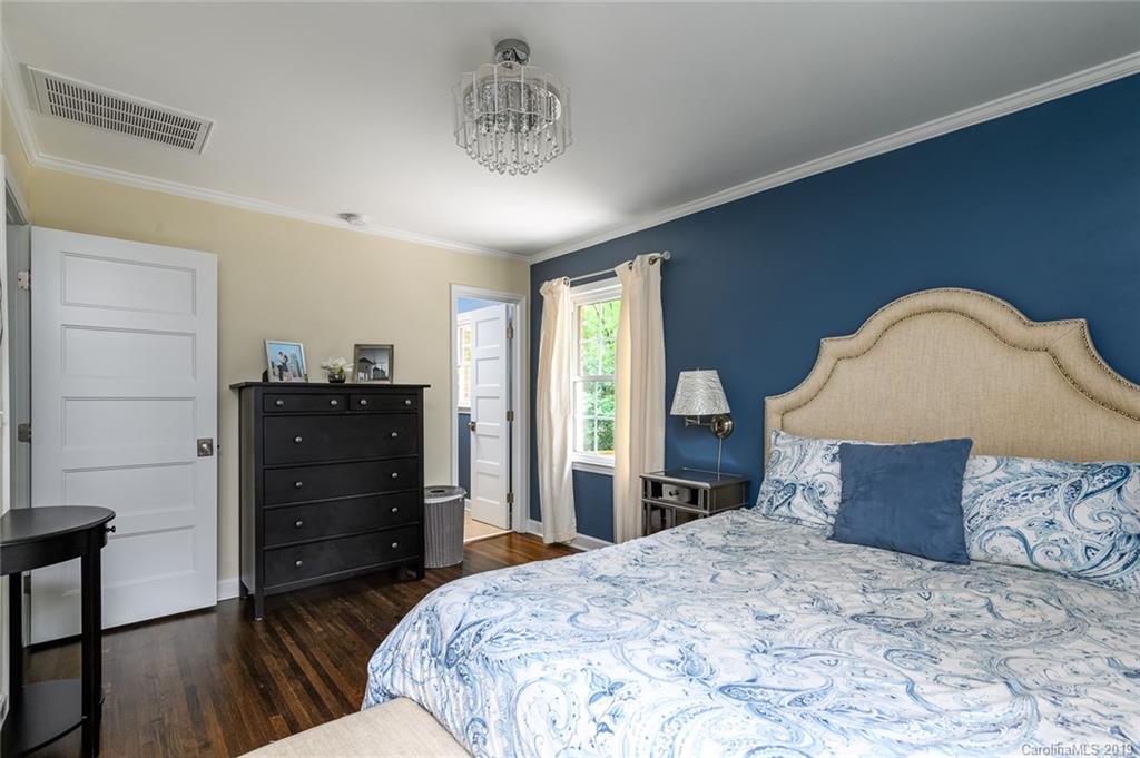 6016 Bismark Place Charlotte NC 28211