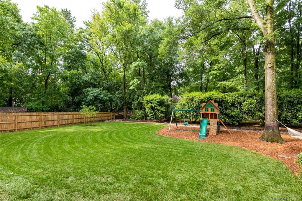 6016 Bismark Place Charlotte NC 28211