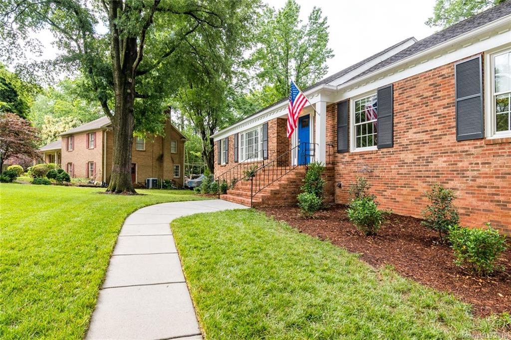6016 Bismark Place Charlotte NC 28211
