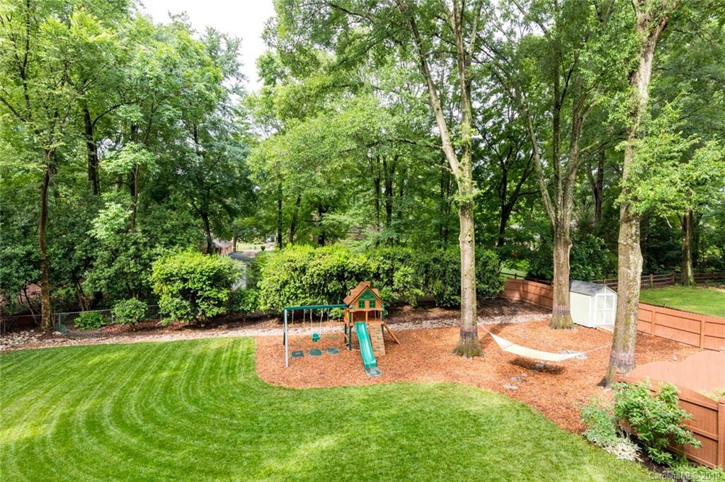 6016 Bismark Place Charlotte NC 28211