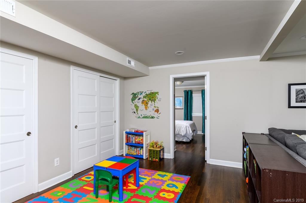 6016 Bismark Place Charlotte NC 28211