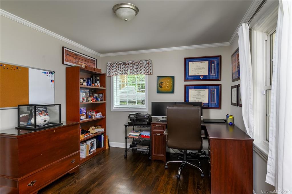 6016 Bismark Place Charlotte NC 28211