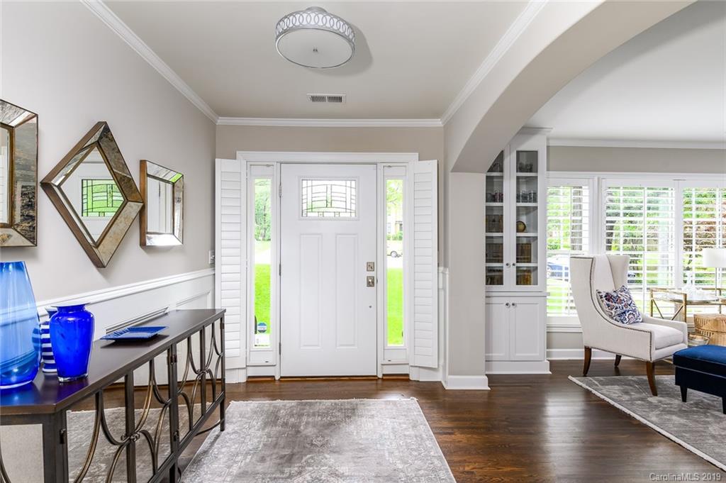6016 Bismark Place Charlotte NC 28211