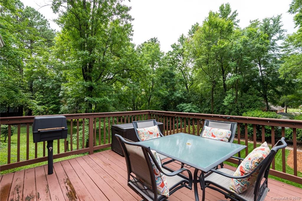 6016 Bismark Place Charlotte NC 28211