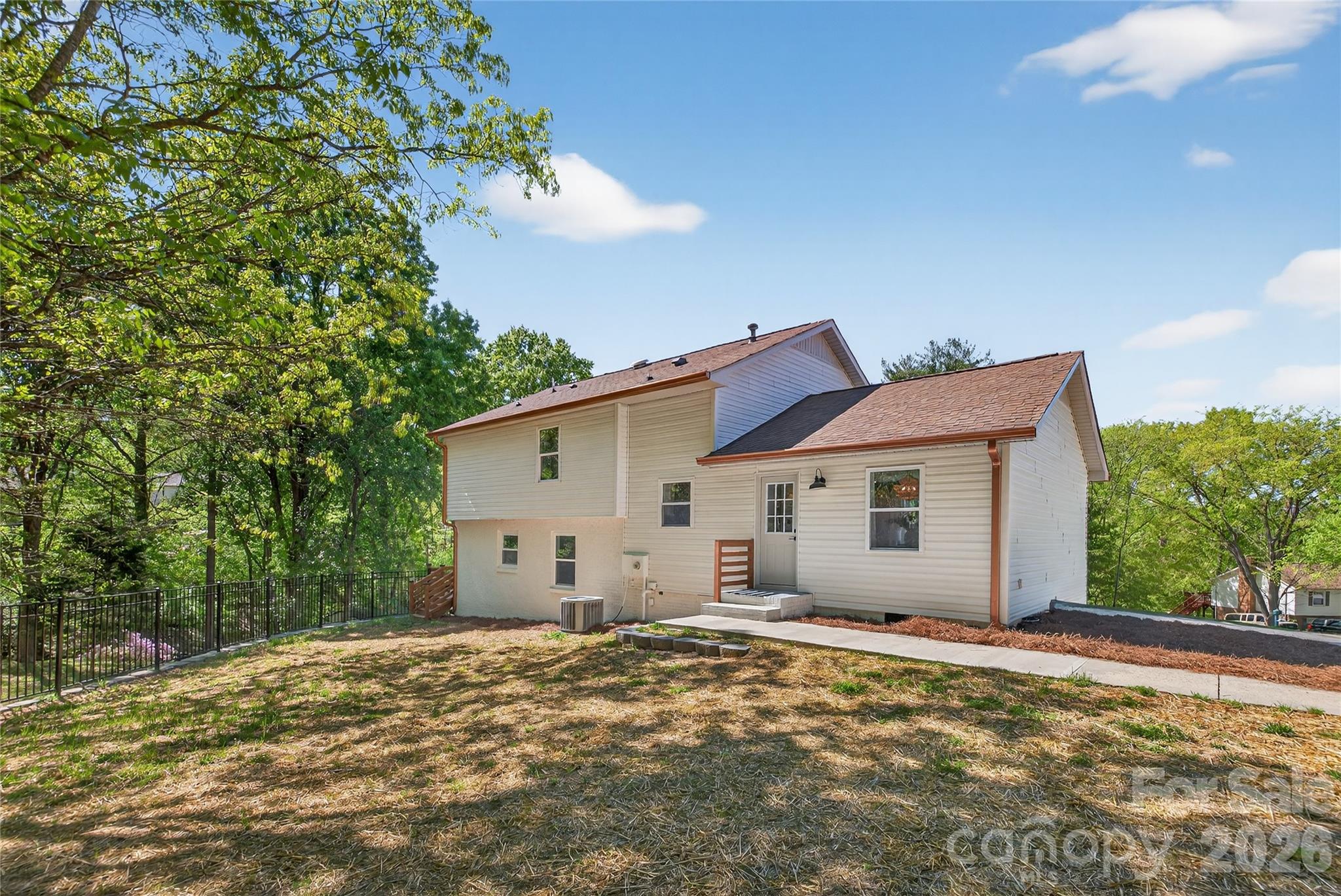 300 Dollar Circle Charlotte NC 28270
