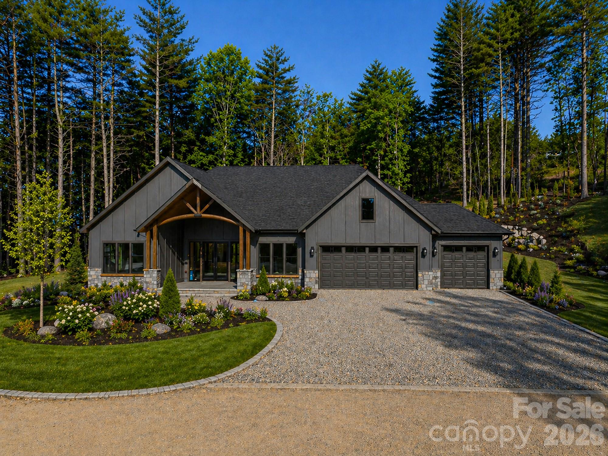 83 Mont Clair Trail Horse Shoe NC 28742