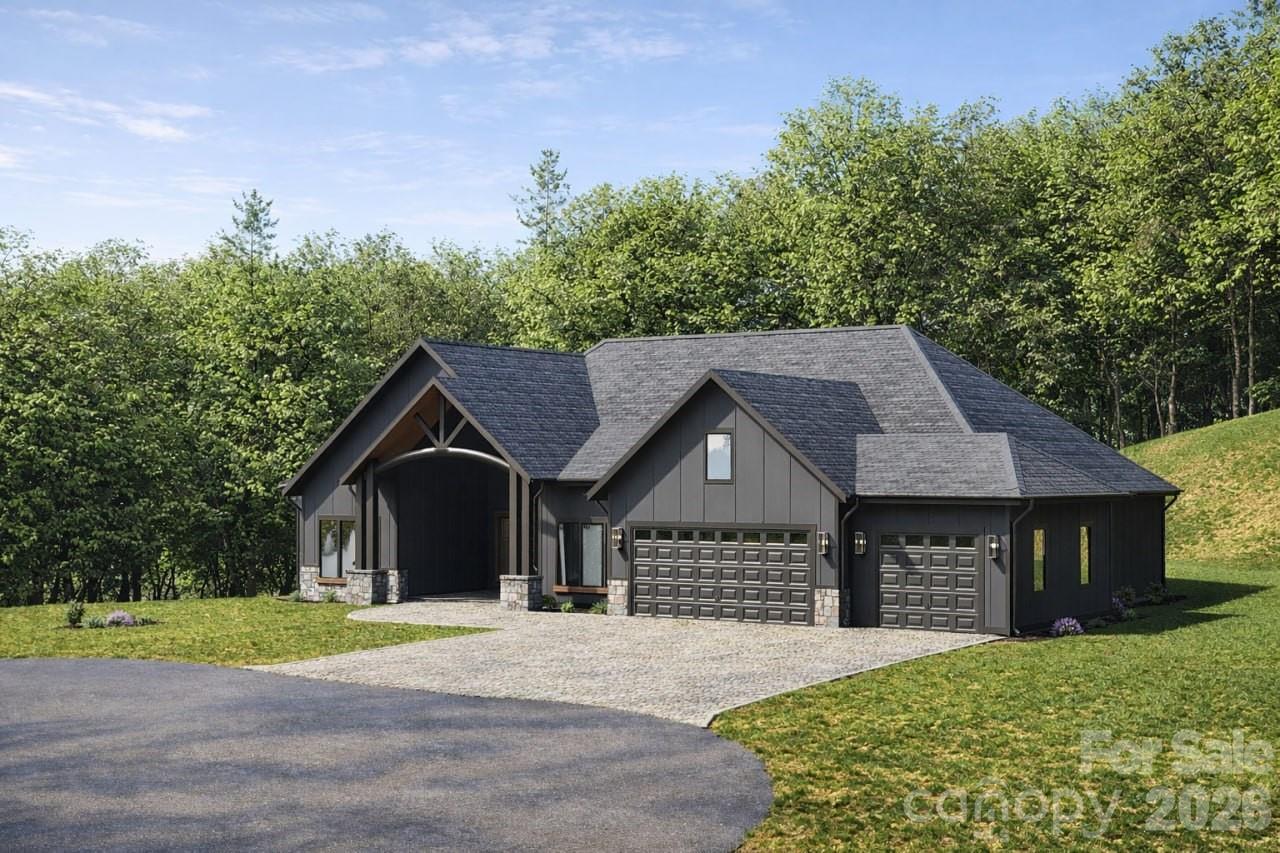 83 Mont Clair Trail Horse Shoe NC 28742