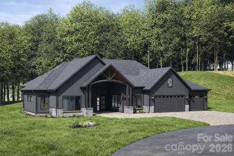 83 Mont Clair Trail Horse Shoe NC 28742