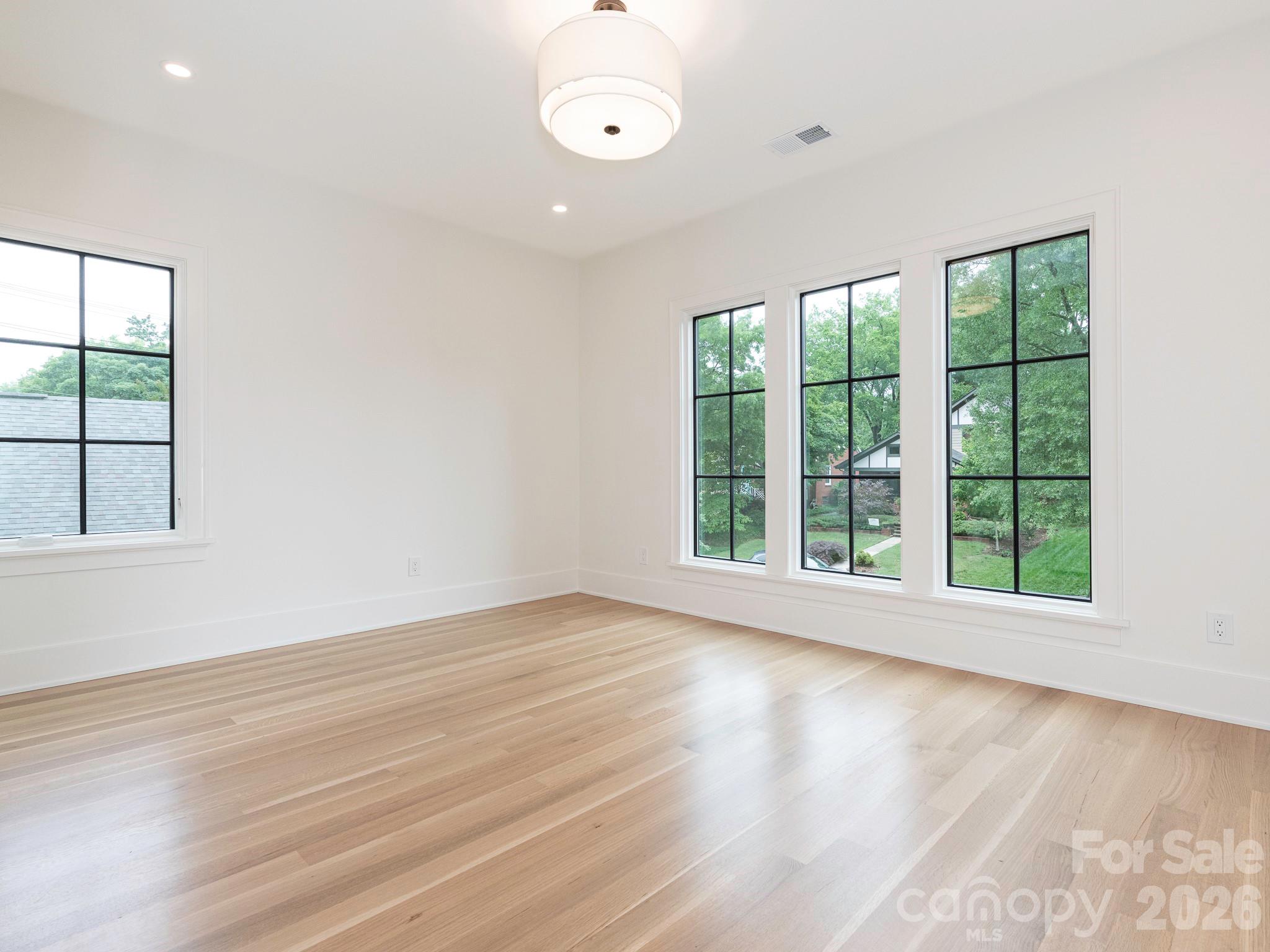 2510 Chesterfield Avenue Charlotte NC 28205