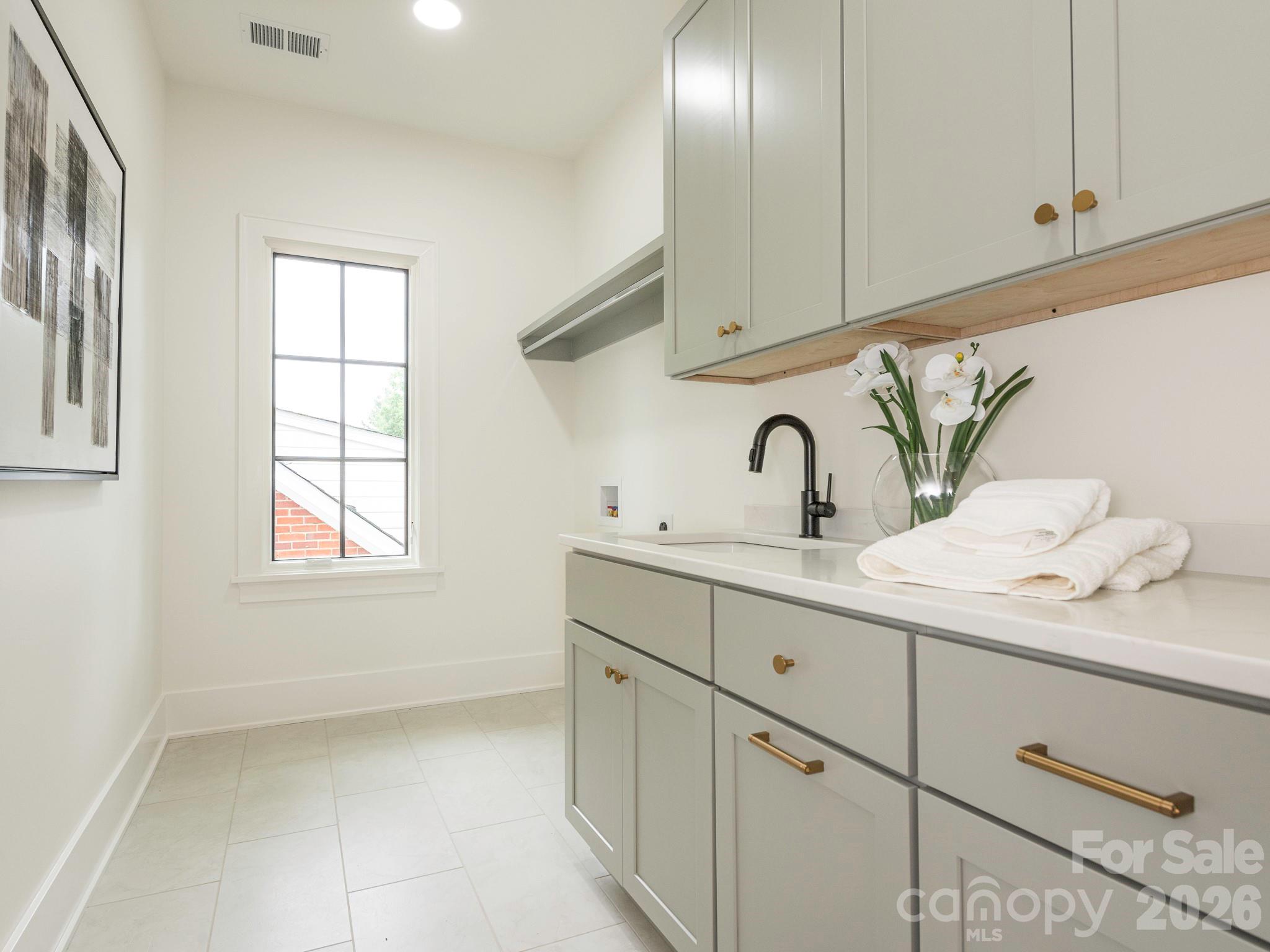 2510 Chesterfield Avenue Charlotte NC 28205