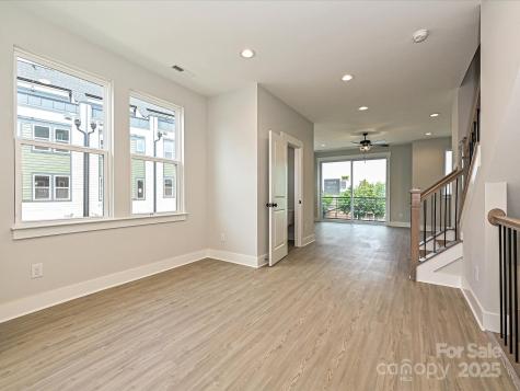 1308 Walter Taylor Way Charlotte NC 28206