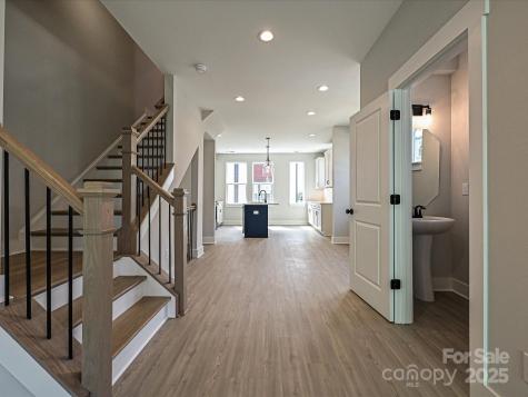 1308 Walter Taylor Way Charlotte NC 28206