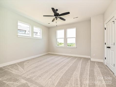 1308 Walter Taylor Way Charlotte NC 28206