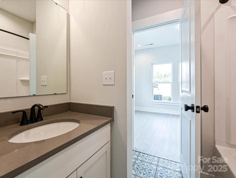 1308 Walter Taylor Way Charlotte NC 28206